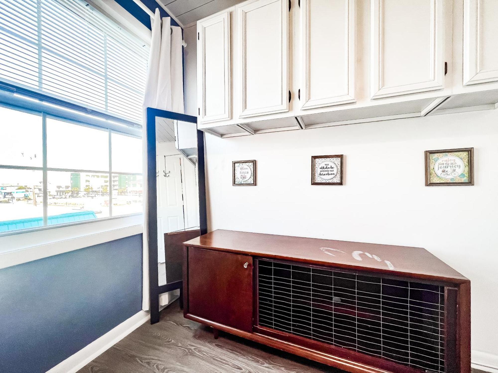 Cozy Beach Condo Sleeps 6 Pool แคโลไลนาบีช ภายนอก รูปภาพ